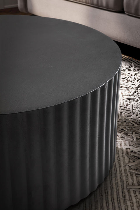 Rootz Modern Design Coffee Table - Round Table - Elegant Slatted Look - Handcrafted - Anti-Slip Nubs - Powder-Coated Iron - 67cm x 67cm x 31cm