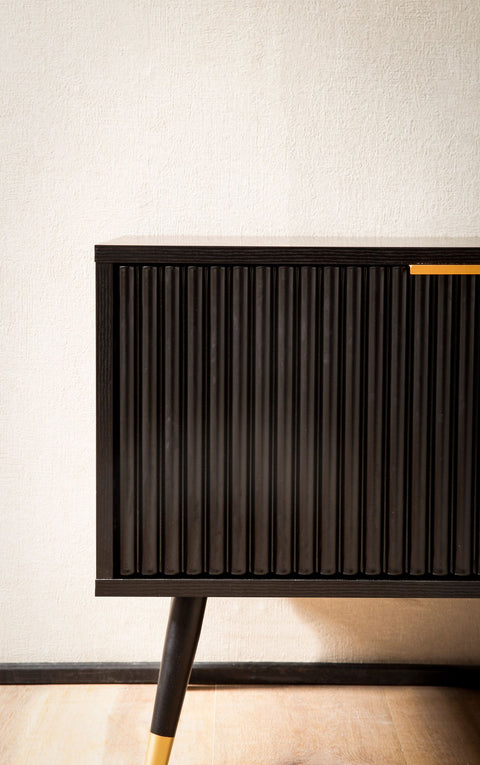 Rootz Modern TV Base Cabinet - Media Console - Entertainment Stand - Slatted Design - Fits TVs up to 70" - 150cm x 51cm x 39cm