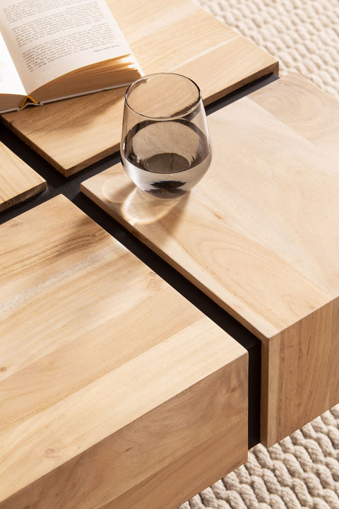 Rootz Coffee Table - Solid Acacia Wood - Modern Sofa Table - Square Living Room Table - Unique Handcrafted Design - Protective Clear Varnish - Easy Assembly - 60cm x 60cm x 40cm