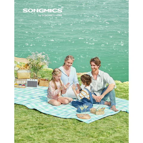 Rootz Picnic Blanket - Outdoor Mat - Waterproof Beach Blanket - Velvet Surface - Foam Padding - Aluminum Coating - 300cm x 200cm - Green-White
