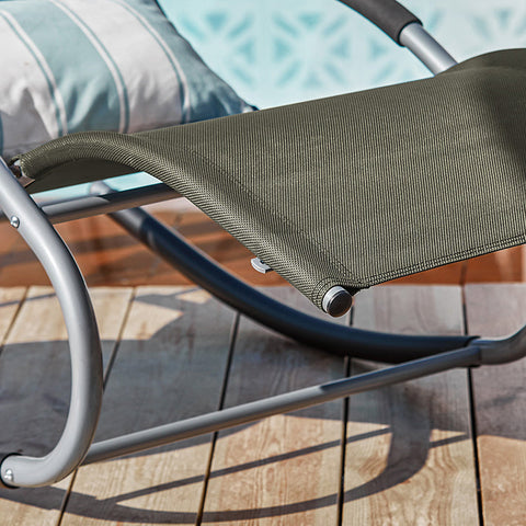 Rootz Elegant Sun Lounger - Rocking Garden Lounger - Deck Chair - Breathable Synthetic Fiber - Removable Pillow - Integrated Side Pockets - Soft EVA Armrests - 150kg Load Capacity - Dimensions as per Illustration
