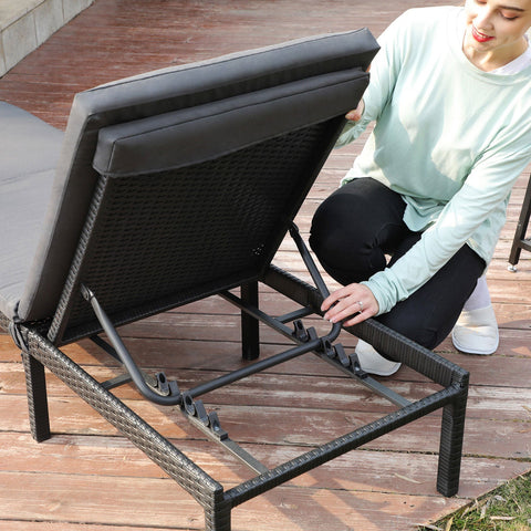 Rootz Black Poly Rattan Sun Lounger - Outdoor Bed - Daybed - Iron Frame - Polyester Fabric - 59cm x 198cm x 28cm