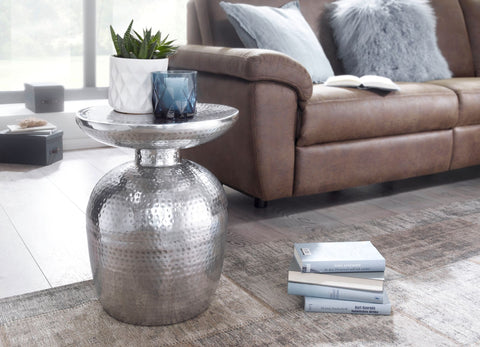 Rootz Side Table - Aluminum - Silver - Oriental Round Table - Modern Designer Metal Filing Table - Small Hammered Accent Table - 36x46x36 cm