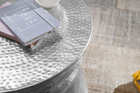 Rootz Coffee Table - Silver Aluminum - Oriental Round Side Table - Flat Hammered Metal Coffee Table - Modern Design Living Room Table - Indian Lounge Stub Table Small - 62x41x62cm