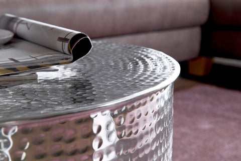 Rootz Side Table - Oriental Round Silver - Aluminum - Flat Hammered Metal Coffee Table - Modern Design Living Room Table - Small Indian Lounge Table - 61x40.5x61cm