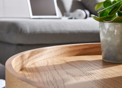 Rootz Coffee Table - Wood-Metal Living Room Table - Modern Round Design - Oak Coffee Table - Table for Living Room - 61x61x40 cm