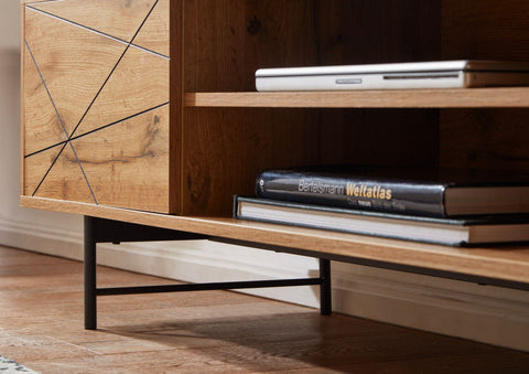 Rootz TV Stand - Lowboard - TV Dresser with Two Doors - Modern High Design TV Cabinet - Living Room TV Stand - Oak Wood - 160x45x40 cm