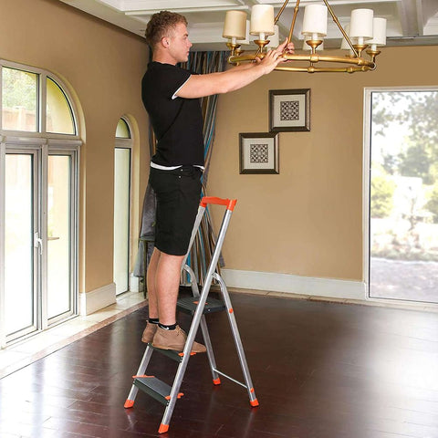 Rootz Ladder - Stepladder - Ladder With 3 Steps - Folding Stepladder - Portable Stepladder - Kitchen Stepladder - Bathroom Stepladder - Lightweight Stepladder - Silver/Black/Orange - 42 x 56 x 122 cm