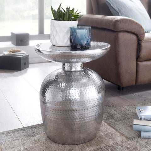 Rootz Side Table - Aluminum - Silver - Oriental Round Table - Modern Designer Metal Filing Table - Small Hammered Accent Table - 36x46x36 cm