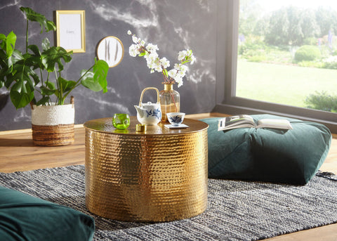 Rootz Coffee Table - Oriental Round Gold - Aluminum - Flat Hammered Metal Side Table - Modern Design Living Room Table - Small Indian Lounge Table - 61x40.5x61cm