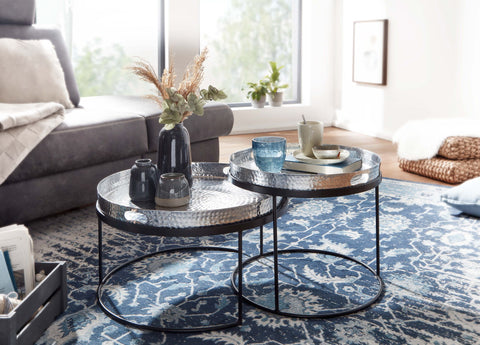 Rootz Round Side Table - Set of 2 Silver-Black Metal Hammer Finish Nesting Tables - Round Coffee Table with Removable Tray - Modern 2-Piece Tray Sofa Table