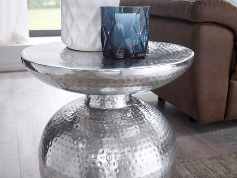 Rootz Side Table - Aluminum - Silver - Oriental Round Table - Modern Designer Metal Filing Table - Small Hammered Accent Table - 36x46x36 cm